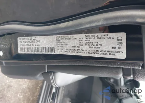 2024 Jeep Grand Cherokee Altitude X 4X4 from USA, damaged, VIN 1C4RJHAG0R8513049